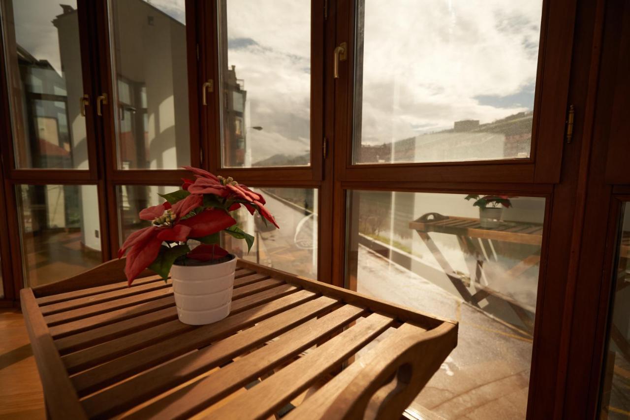 Apartamento Bio Exclusivo Con Mirador En Bilbao Y Aparcamiento Publico Gratuitoアパートメント エクステリア 写真