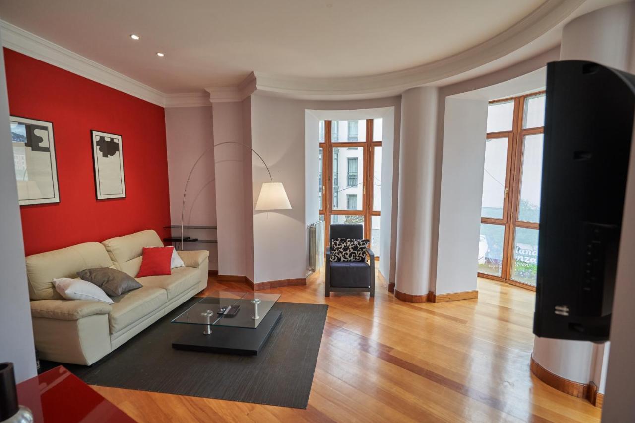 Apartamento Bio Exclusivo Con Mirador En Bilbao Y Aparcamiento Publico Gratuitoアパートメント エクステリア 写真