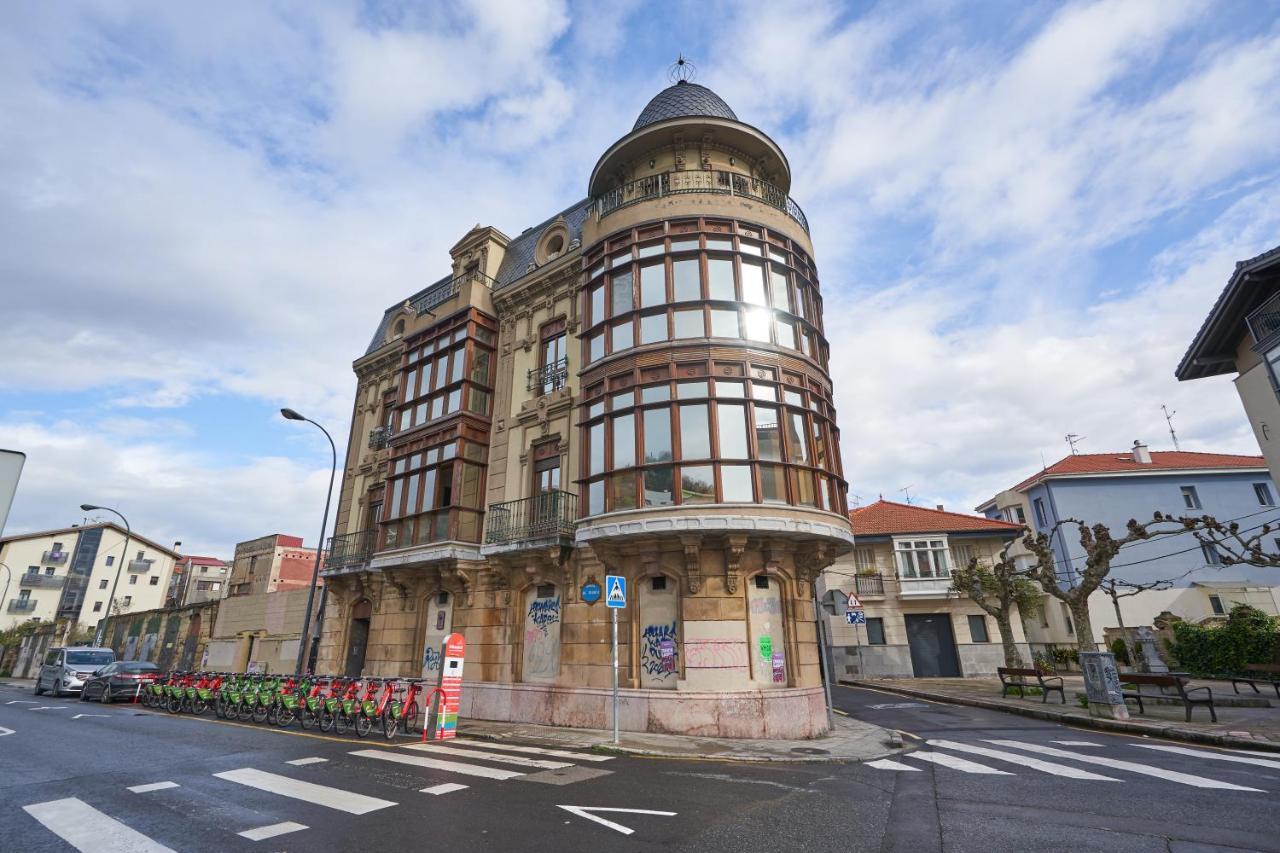 Apartamento Bio Exclusivo Con Mirador En Bilbao Y Aparcamiento Publico Gratuitoアパートメント エクステリア 写真